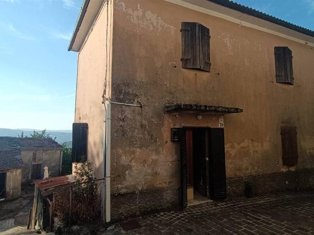 Villa Indipendente in vendita a Unione dell'Alto Reno, Camugnano