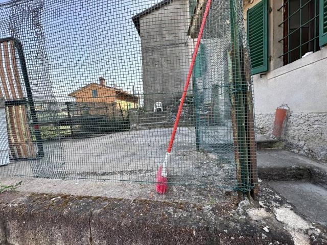 Villa Indipendente in vendita a Unione dell'Alto Reno, Camugnano