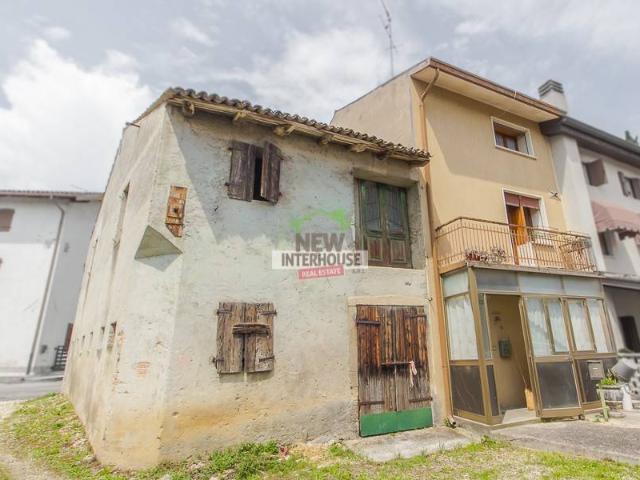 Villa Indipendente in vendita a Caneva, Friuli-Venezia Giulia