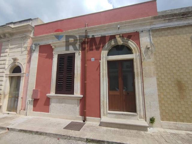 Villa Indipendente in vendita a Canicattini Bagni, Sicilia