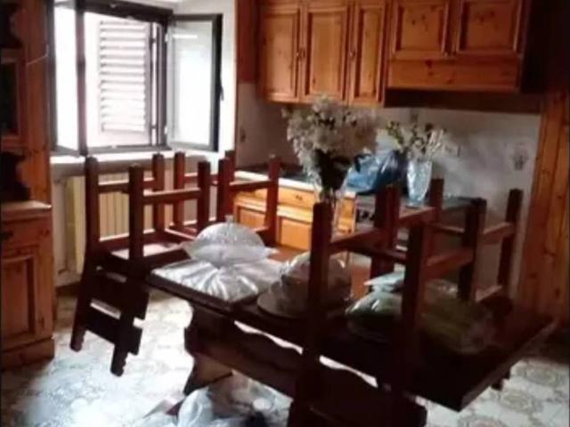 Villa Indipendente in vendita a Canistro, Abruzzo