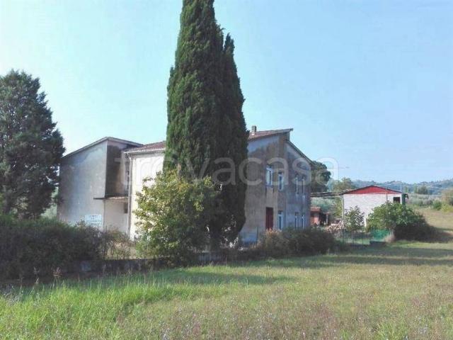 Villa Indipendente in vendita a Passaggio, Bettona