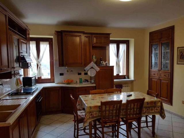 Villa Indipendente in vendita a Cannara, Umbria