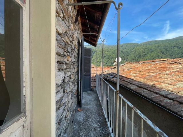 Villa Indipendente in vendita a Piemonte, Verbano-cusio-ossola