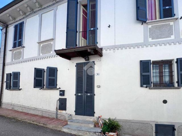 Villa Indipendente in vendita a Canneto Pavese, Lombardia