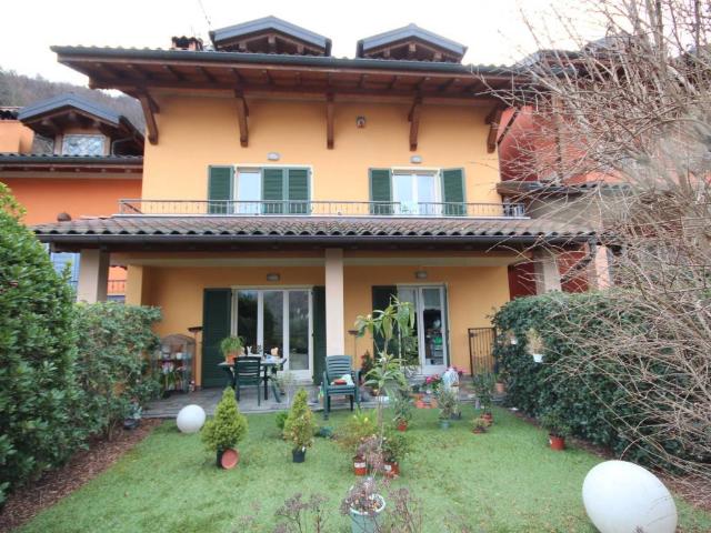 Villa Indipendente in vendita a Traffiume, Piemonte