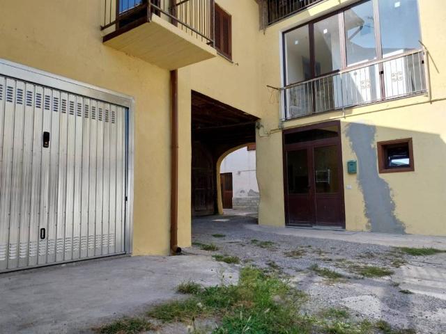 Villa Indipendente in vendita a Canonica D'adda, Lombardia