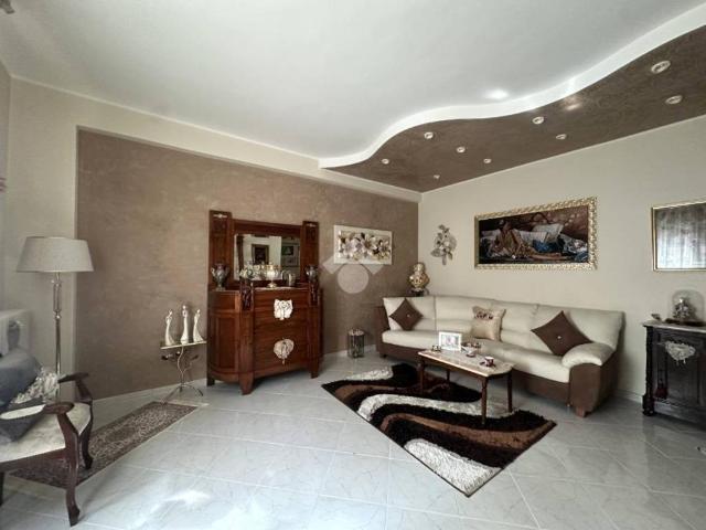 Villa Indipendente in vendita a Canosa di Puglia, Barletta-Andria-Trani