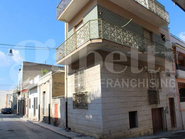 Villa Indipendente in vendita a Puglia, Barletta-andria-trani