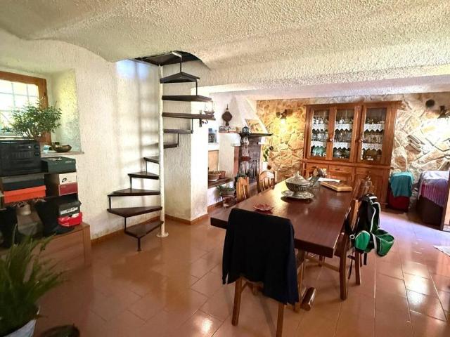 Villa Indipendente in vendita a Cantalice, Lazio
