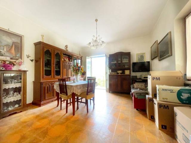 Villa Indipendente in vendita a Cantalice, Lazio
