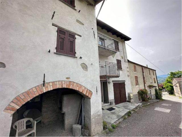 Villa Indipendente in vendita a Piemonte, Alessandria