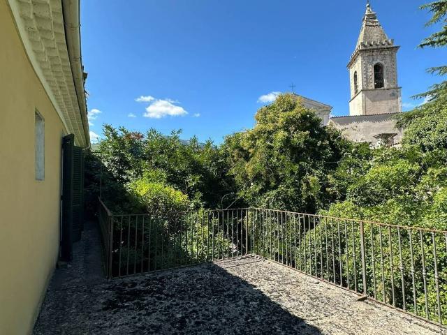 Villa Indipendente in vendita a Cantalupo Del Sannio, Molise