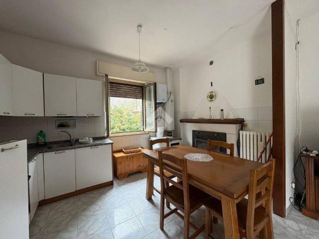 Villa Indipendente in vendita a Marche, Pesaro E Urbino