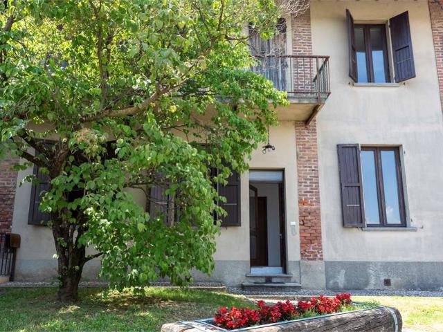 Villa Indipendente in vendita a Villaggio Trieste, Cantù
