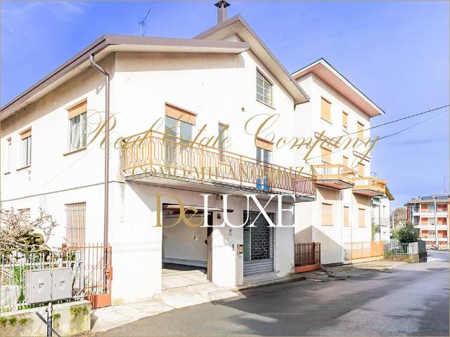 Villa Indipendente in vendita a Villaggio Trieste, Cantù