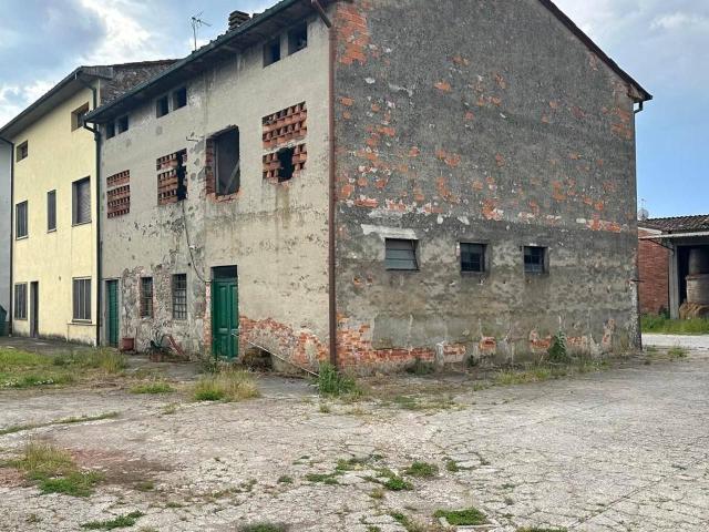 Villa Indipendente in vendita a Capannori, Toscana