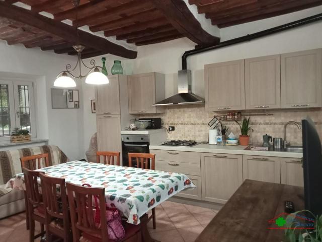 Villa Indipendente in vendita a Capannori, Toscana