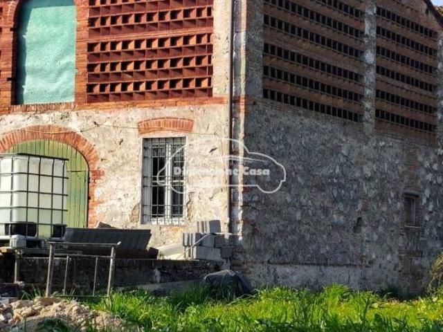Villa Indipendente in vendita a Capannori, Toscana