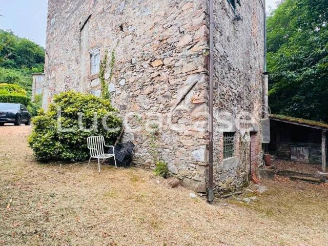 Villa Indipendente in vendita a Capannori, Toscana