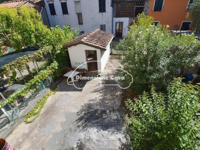 Villa Indipendente in vendita a Capannori, Toscana