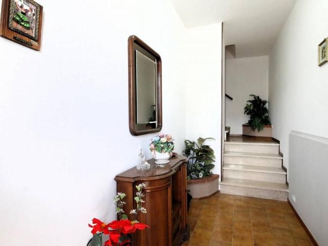 Villa Indipendente in vendita a Capannori, Toscana