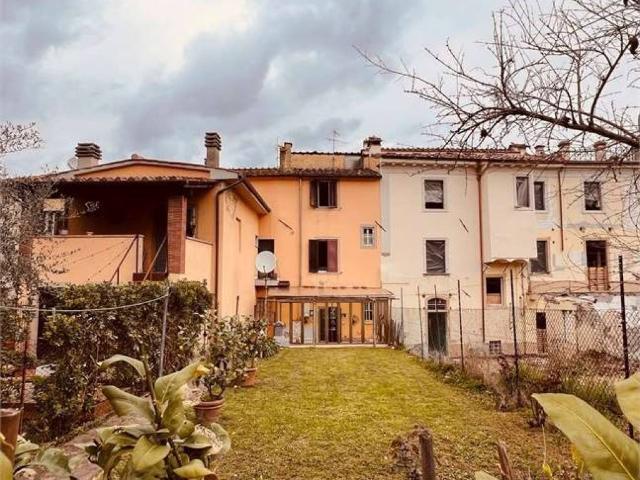 Villa Indipendente in vendita a Capannori, Toscana