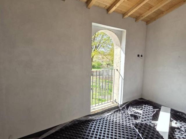 Villa Indipendente in vendita a Zone, Capannori