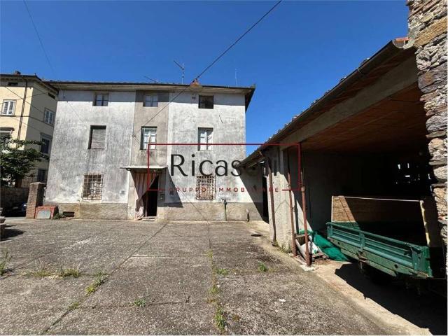 Villa Indipendente in vendita a Capannori, Toscana