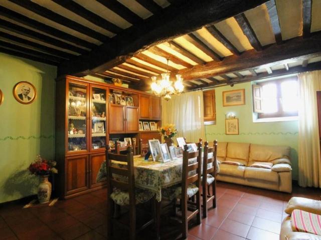 Villa Indipendente in vendita a Capannori, Toscana