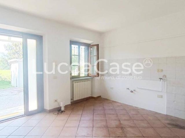 Villa Indipendente in vendita a Tassignano, Capannori