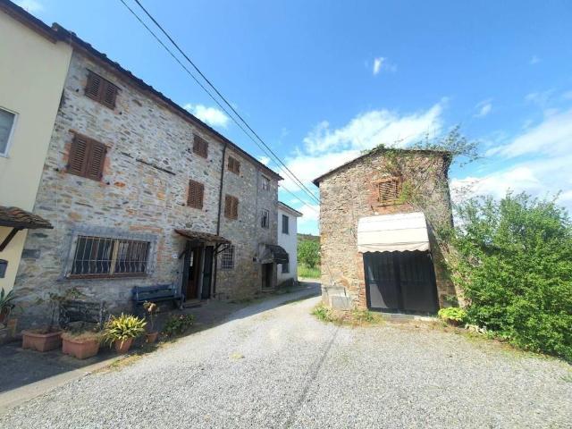Villa Indipendente in vendita a San Ginese di Compito, Capannori