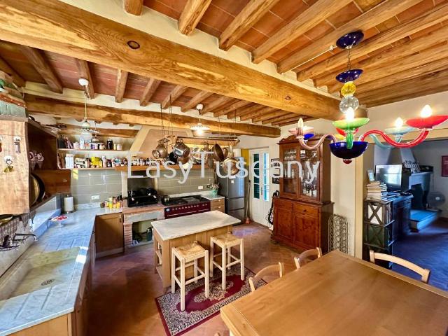 Villa Indipendente in vendita a Capannori, Toscana