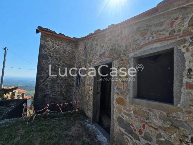 Villa Indipendente in vendita a Capannori, Toscana