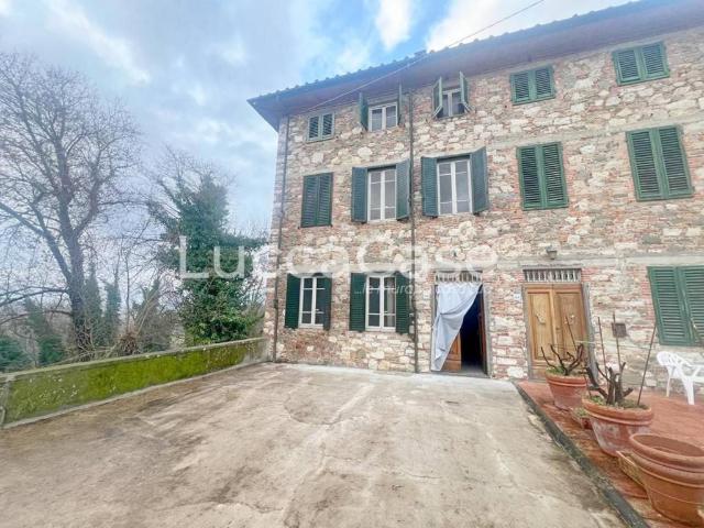 Villa Indipendente in vendita a San Colombano, Capannori