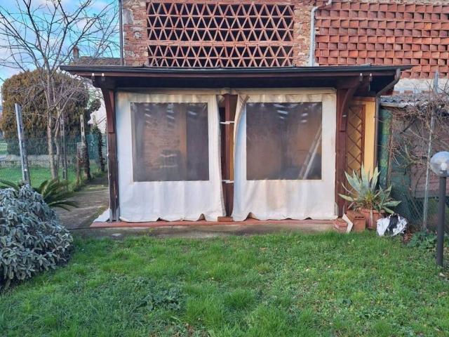 Villa Indipendente in vendita a Capannori, Toscana