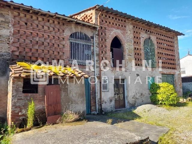 Villa Indipendente in vendita a Capannori, Toscana