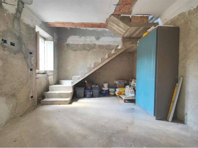 Villa Indipendente in vendita a Colle di Compito, Capannori