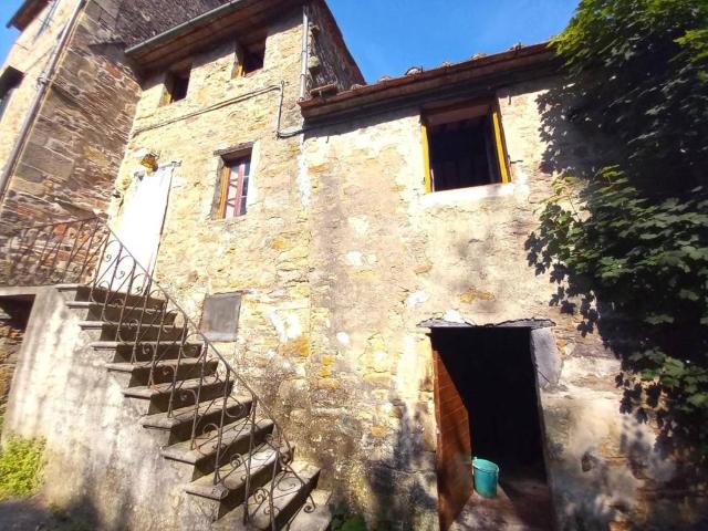Villa Indipendente in vendita a Capannori, Toscana