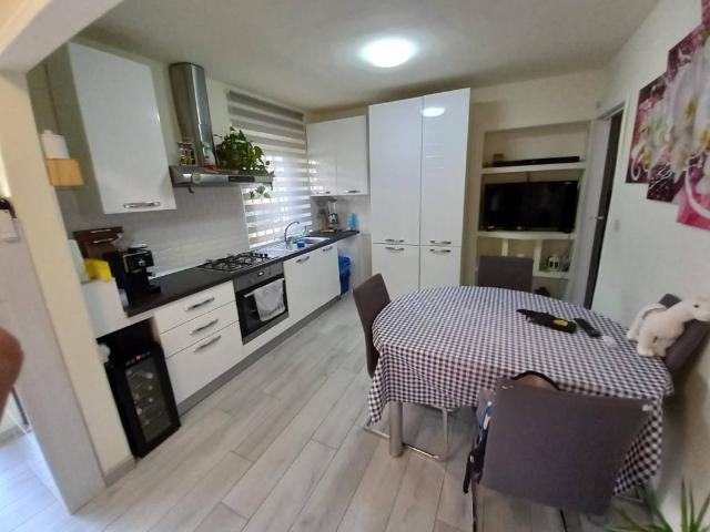 Villa Indipendente in vendita a Capannori, Toscana