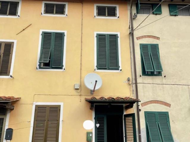 Villa Indipendente in vendita a Capannori, Toscana