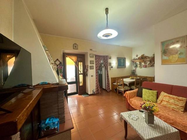 Villa Indipendente in vendita a Capannori, Toscana
