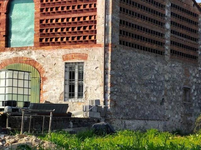 Villa Indipendente in vendita a Capannori, Toscana