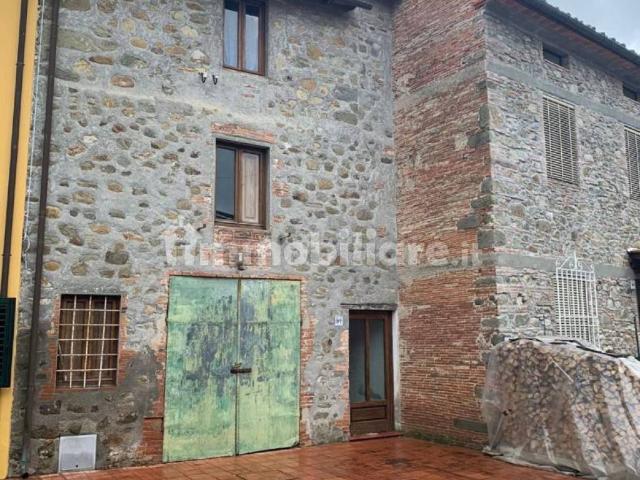 Villa Indipendente in vendita a Capannori, Toscana