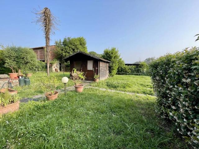 Villa Indipendente in vendita a Capannori, Toscana