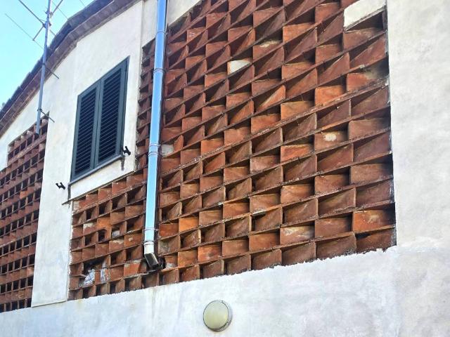 Villa Indipendente in vendita a Tassignano, Capannori