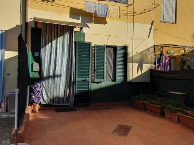 Villa Indipendente in vendita a Santa Margherita, Capannori