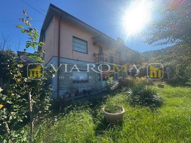 Villa Indipendente in vendita a Capannori, Toscana