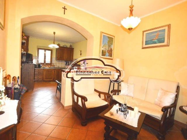 Villa Indipendente in vendita a Tofori, Capannori