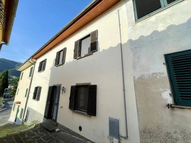 Villa Indipendente in vendita a Capannori, Toscana